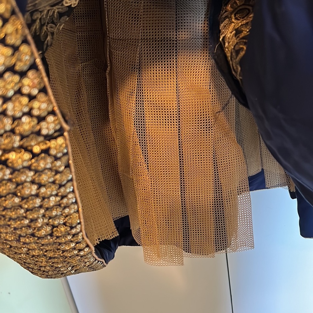 Blue velvet heavy gold embroidery Lehenga Choli - Picture 10 of 15